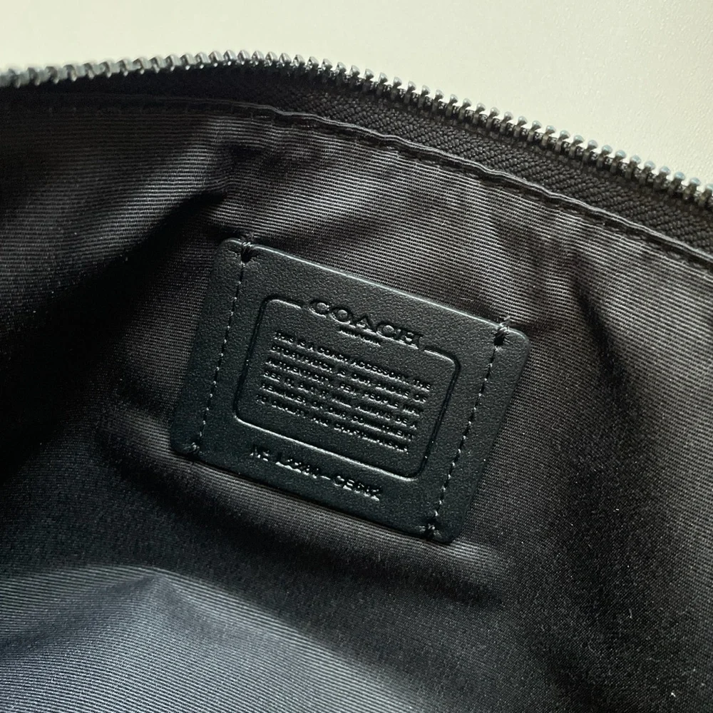 Coach Holden Crossbody Bag - Picture 6 of 9